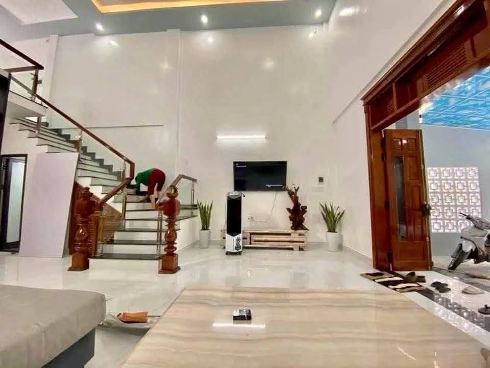 Bán nhà gác lửng 97.5m² 3PN 2WC Chế Lan Viên Quận 3 - Ảnh thu nhỏ 3