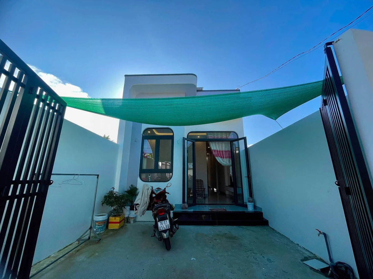 Bán nhà cấp 4 mới xây 100m² 2 phòng ngủ tại Tịnh Phong - Ảnh 1