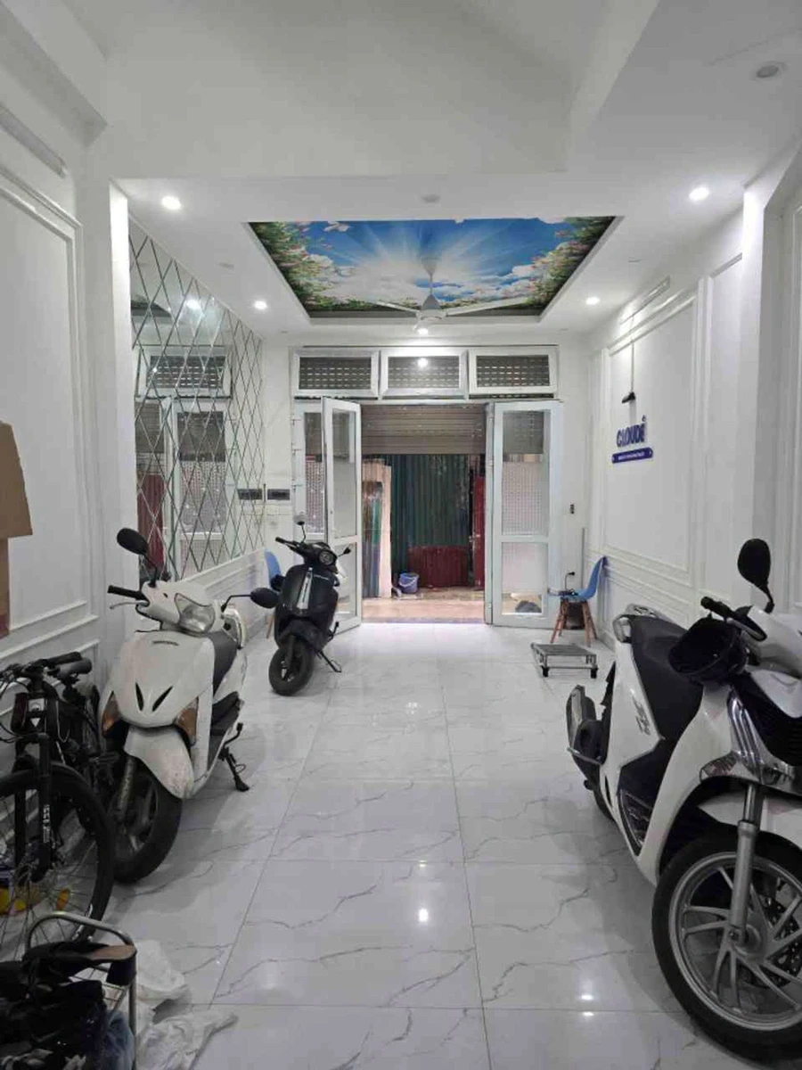Bán nhà phố 4 tầng 52m² mặt ngõ ô tô thông Tô Hiệu 16,2 tỷ - Ảnh 1
