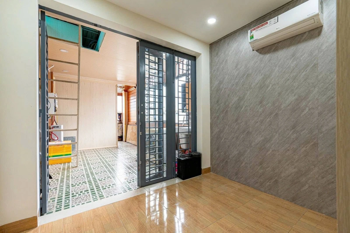 Bán nhà 5 tầng 38m² đường Bà Hạt, Quận 10, dùng điện năng lượng mặt trời - Ảnh thu nhỏ 3