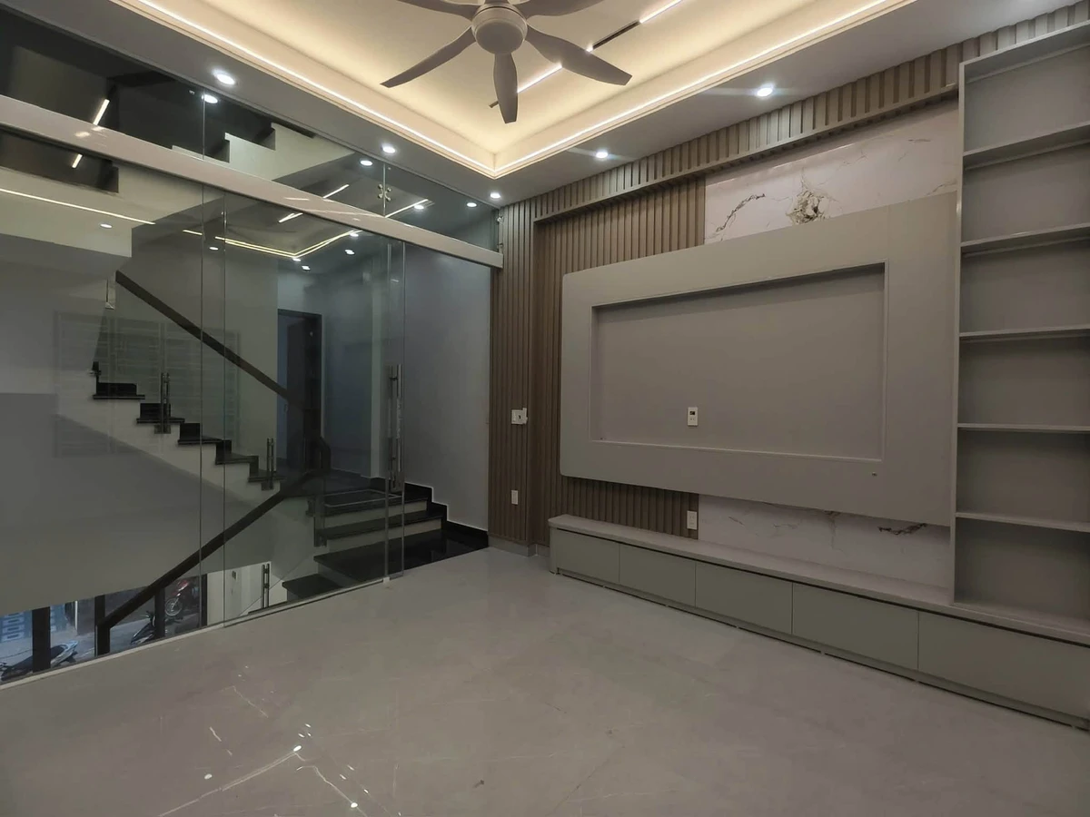 Bán nhà xây mới 54m² mặt đường Ngô Gia Tự Quận 1 5,25 tỷ - Ảnh thu nhỏ 4