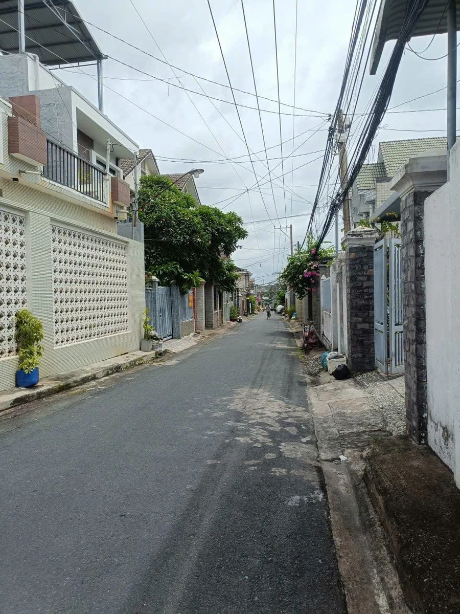 Bán lô đất biệt thự mini 188m2 sau VPCC Hoàng Long Long Bình - Ảnh 1