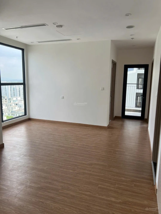 Tôi chính chủ bán căn góc 2PN+1 tầng trung view pháo hoa, Sông Mã vào ở ngay - Ảnh 1