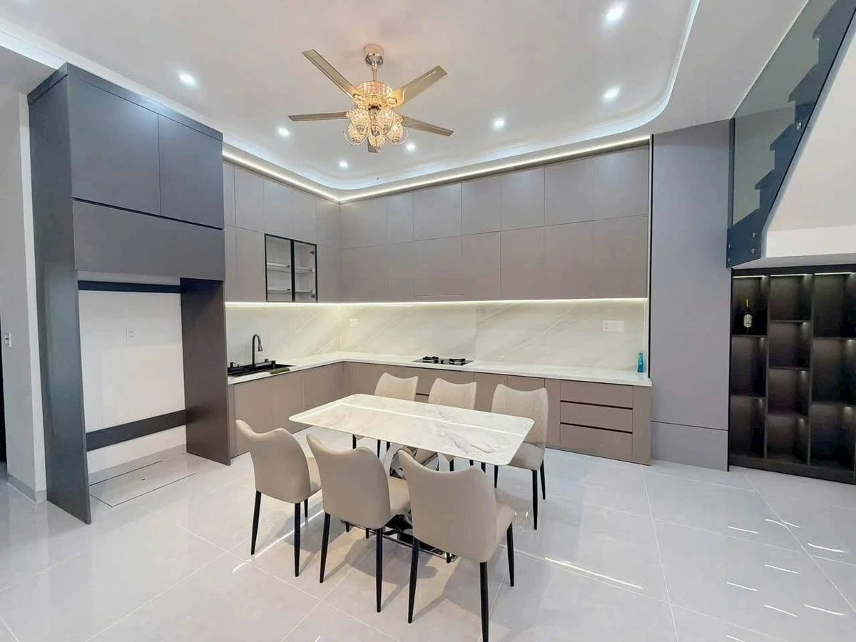 Bán nhà mặt tiền 5x20m, 3 PN đối diện công viên Rạch Giá - Ảnh thu nhỏ 5