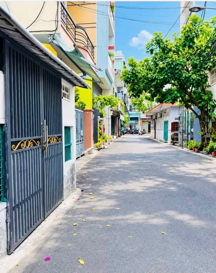 Bán nhà hẻm 2 tầng 71m² Quy Nhơn 4 tỷ - Ảnh 1