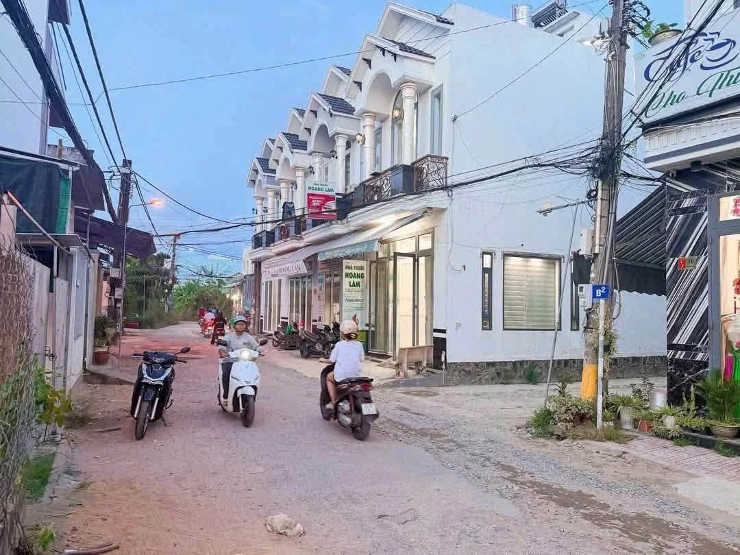 Bán nhà trệt lầu 2 mặt tiền 45m2 An Bình Cần Thơ - Ảnh thu nhỏ 3