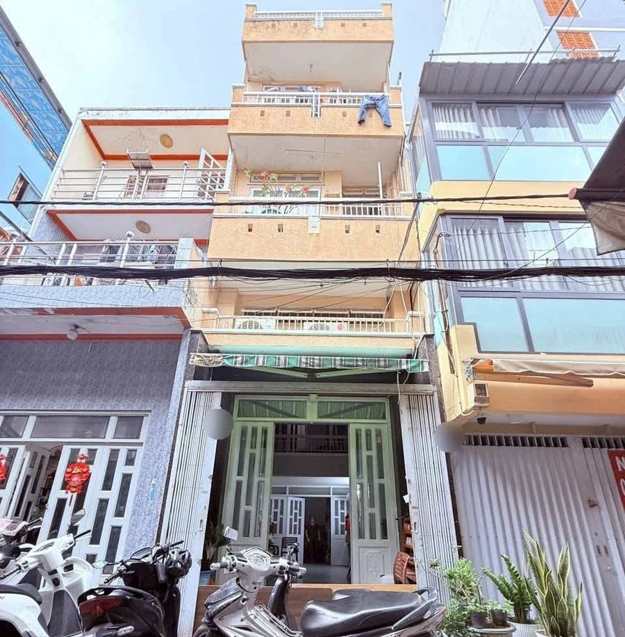 Bán nhà hẻm xe hơi 55m2, 5 tầng 5PN ở Q10 - Ảnh 1