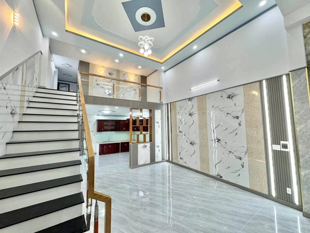 Bán nhà cấp 4 gác lửng mặt tiền đường Vũng Việt, Dĩ An, Bình Dương, 123m2, hơn 5 tỷ - Ảnh thu nhỏ 2