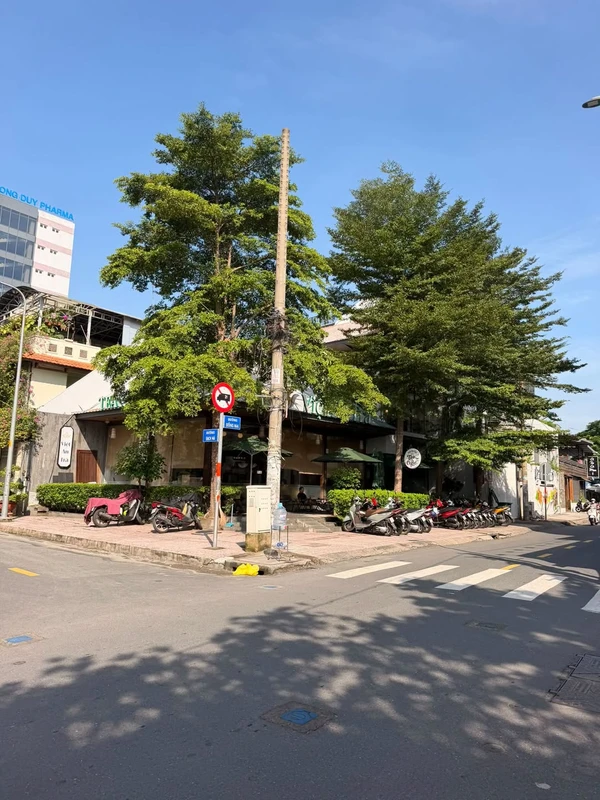 Nhà cho thuê 3 mặt tiền Lữ Gia Quận 11, 280m², 100 triệu/tháng