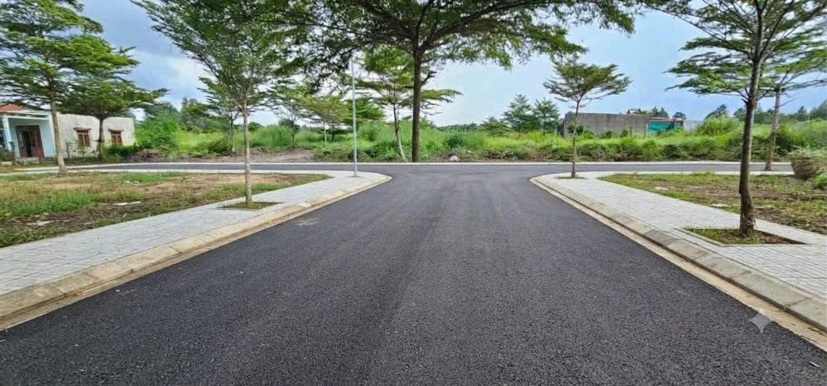 Bán lô đất góc 2 mặt tiền 128m² gần khu công nghiệp Giang Điền - Ảnh 1