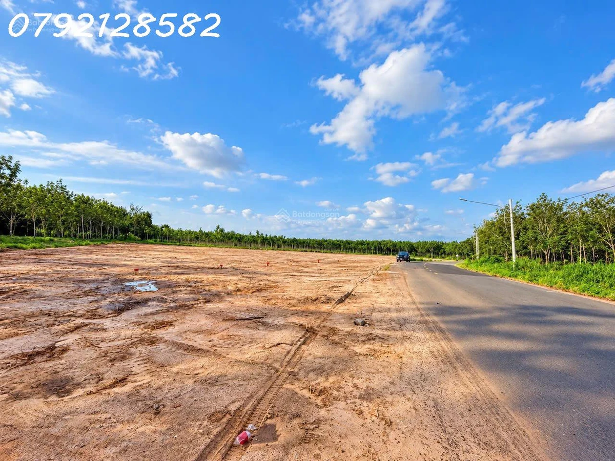 Bán đất đẹp tại đường DH722, Long Hòa, TP.HCM, DT 400m2, giá 6 tỷ - Ảnh thu nhỏ 3