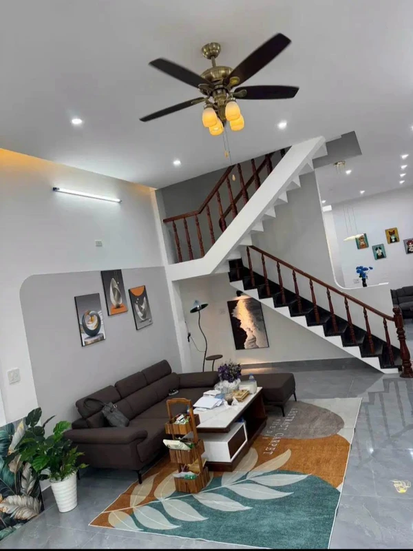 Bán nhà 3 tầng mặt tiền Thanh Niên gần biển Quý Nhơn, 71m², 7.7 tỷ
