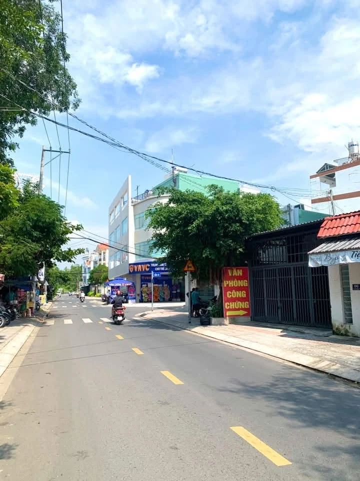 Bán nhà 4 tầng 96m² xe hơi vào nhà, 4PN, Huỳnh Tấn Phát, Nhà Bè - 7,5 tỷ - Ảnh thu nhỏ 2