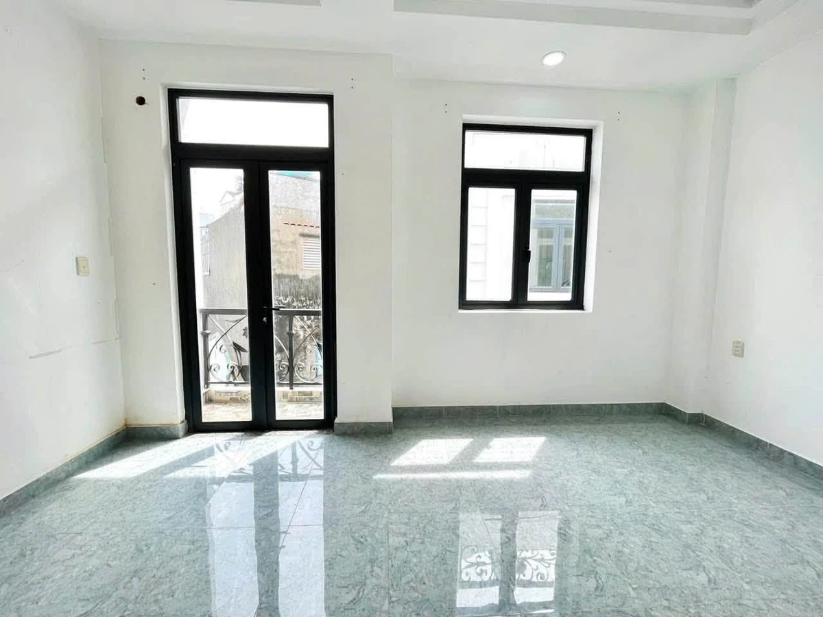 Cho thuê nhà 4 phòng ngủ Phạm Văn Hai Tân Bình 40m² 16 triệu/tháng - Ảnh thu nhỏ 5