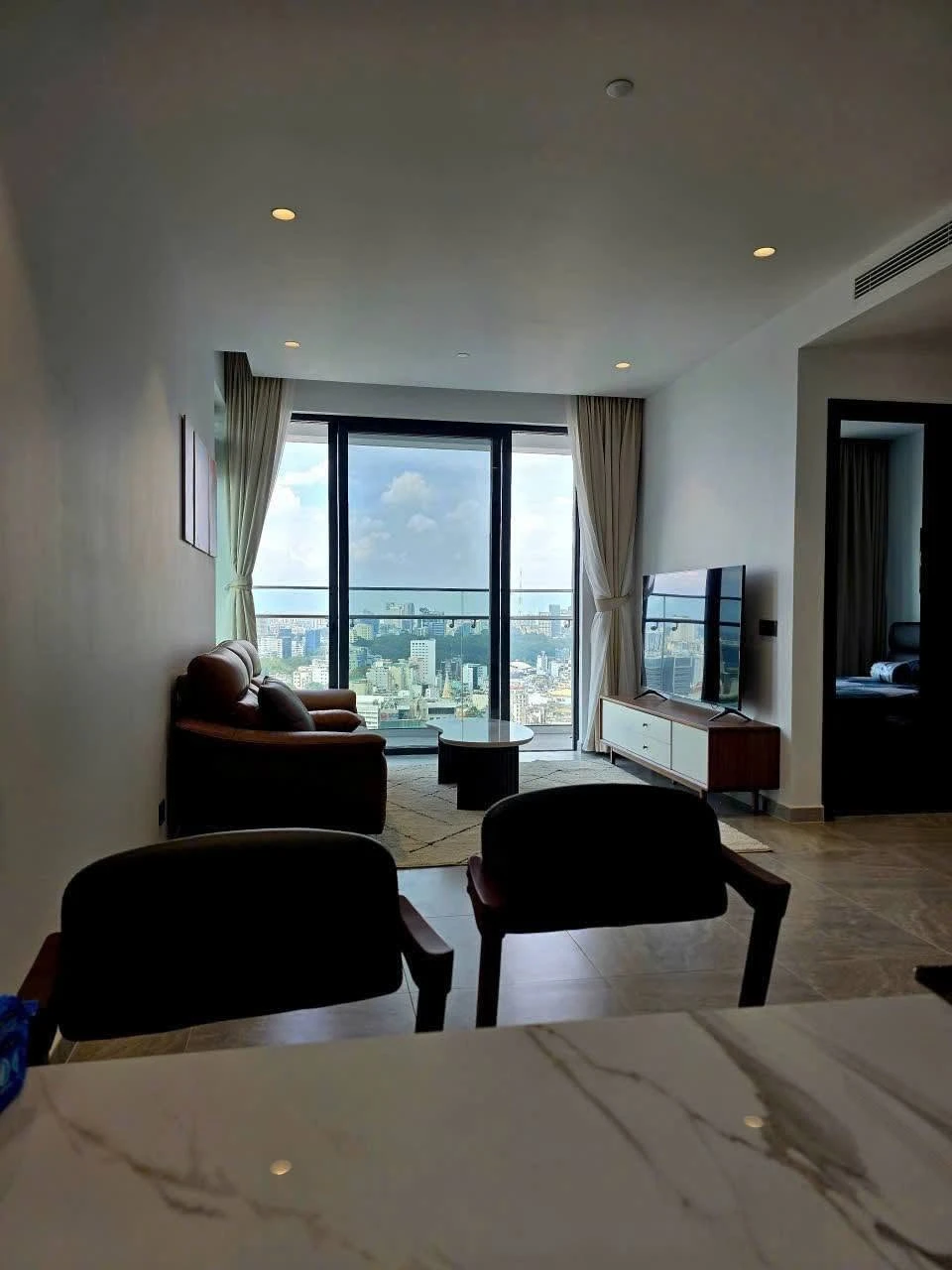 Cho thuê căn hộ 3PN 125m² Lancaster Legacy 68 triệu/tháng, Quận 1 - Ảnh 1