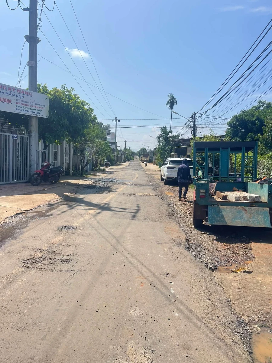 Bán đất 6x25m (150m²) đường Lê Hồng Phong, Xã Krông Pắc, Đắk Lắk giá 3 tỷ 100 triệu - Ảnh thu nhỏ 2