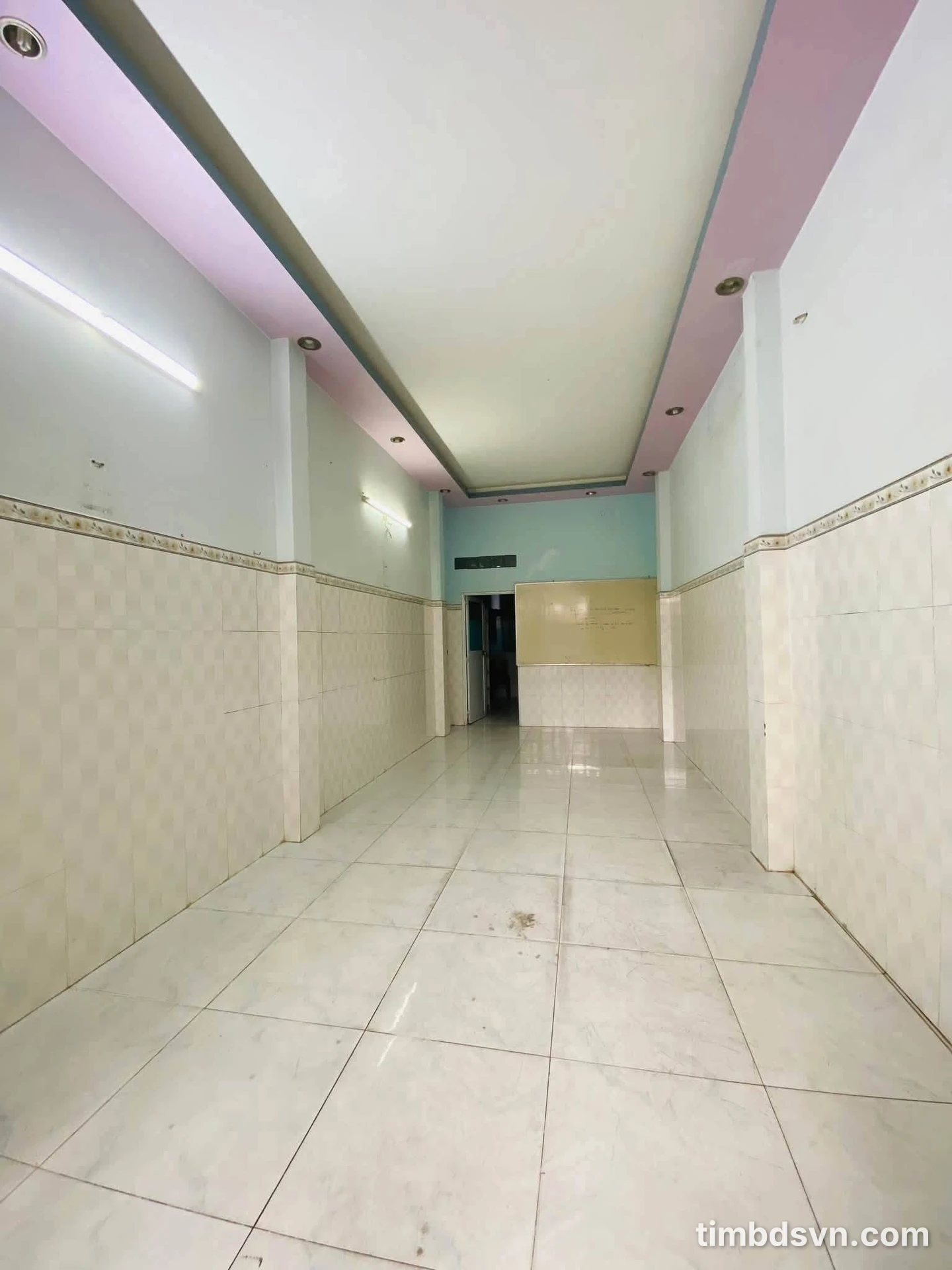 Cho thuê nhà nguyên căn 2 phòng ngủ 49m2 đường 385, 8.5 triệu/tháng - Ảnh 1