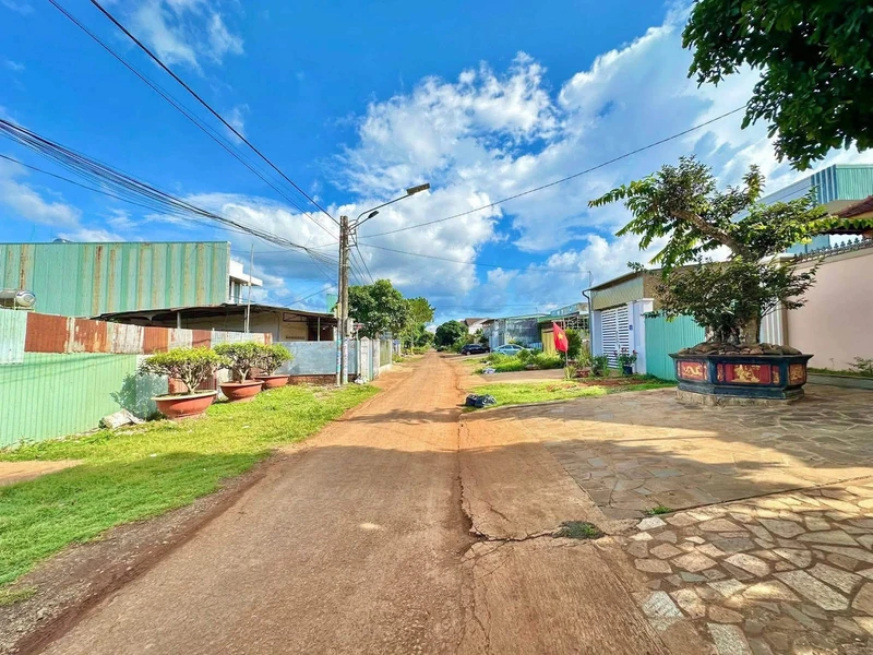 Bán đất mặt tiền 15m, 675m² Pleiku Gia Lai