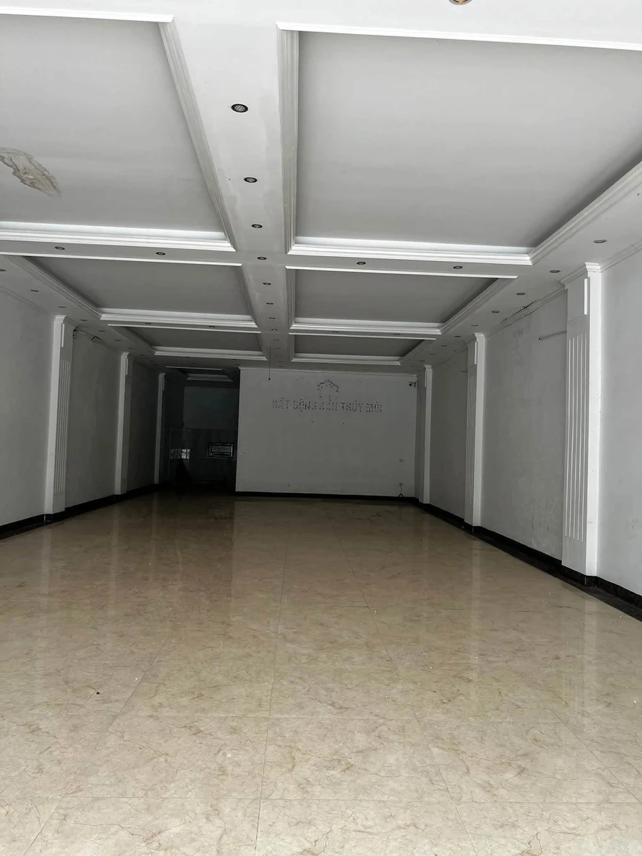 Bán nhà mặt Quốc Lộ 1A, 200m2, 15 tỷ - Ảnh thu nhỏ 2