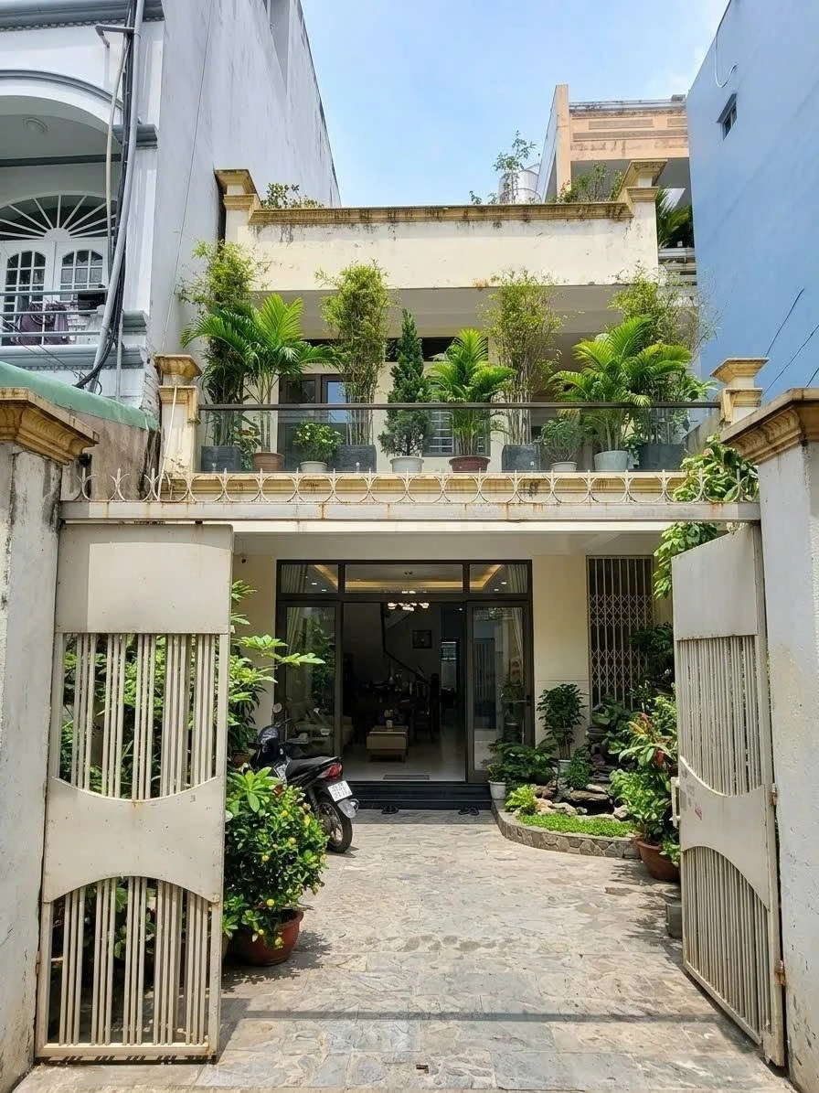 Bán nhà 3 tầng 100m² sát Phú Nhuận, Bình Thạnh 12 tỷ - Ảnh thu nhỏ 3
