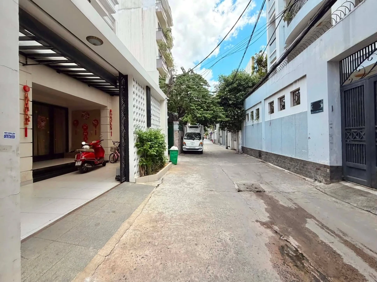 Bán biệt thự HXH Lam Sơn 142,7m2 4 tầng 4PN, Bình Thạnh, giá 42,5 tỷ - Ảnh 1