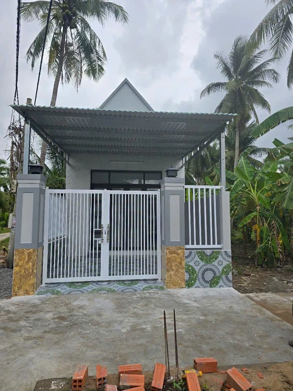 Bán nhà mới 126m² 3 phòng ngủ Bình Phú, Bến Tre