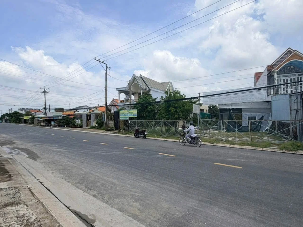 Bán đất mặt tiền TL832 300m2 giá 4,8 tỷ tại xã Nhựt Tảo, Tây Ninh - Ảnh thu nhỏ 2