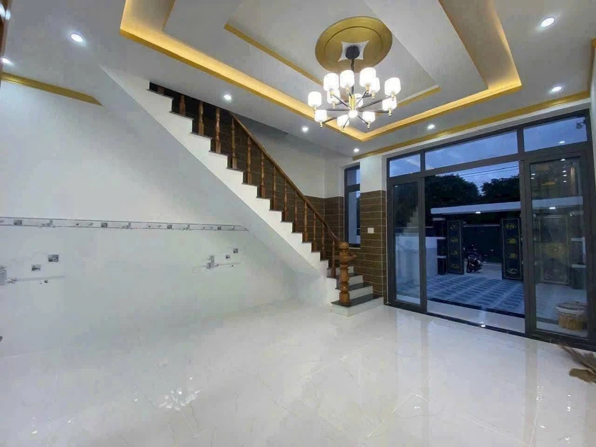 Bán nhà 1 trệt 1 lầu 100m2, 3PN, đường Cao Văn Ngọc, Long Điền, giá 2,7 tỷ - Ảnh thu nhỏ 5