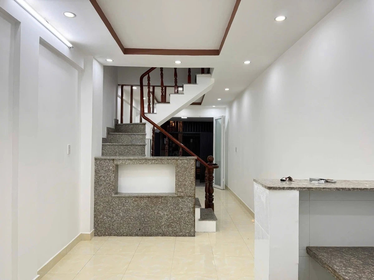 Bán nhà 2 tầng 54m² sổ riêng Hiệp Phú gần Vincom 4,8 tỷ - Ảnh thu nhỏ 2