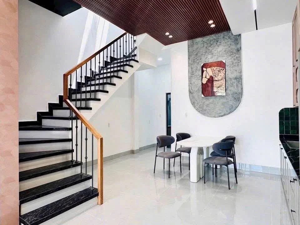 Bán nhà lầu thổ cư Phường Tân Hiệp 90m² 4 tỷ 250 triệu - Ảnh thu nhỏ 5