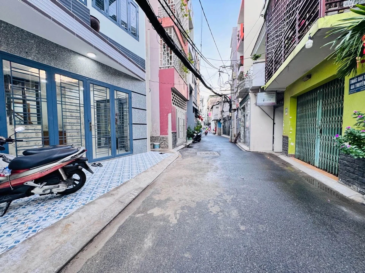 Nhà phố mới 2PN, 50m², Nguyễn Kiệm, Phú Nhuận - 9.5 tỷ - Ảnh thu nhỏ 2