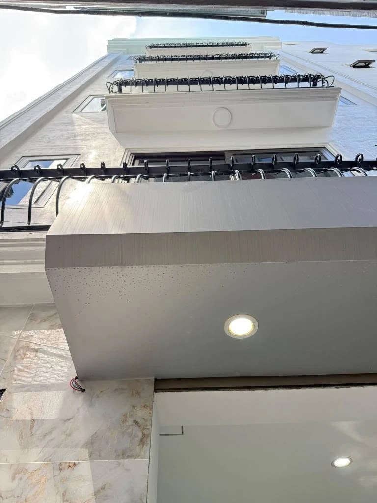 Bán nhà 5 tầng 42m2, 3 phòng ngủ khép kín tại Đại Mỗ, Hà Nội giá 8 tỷ - Ảnh thu nhỏ 2