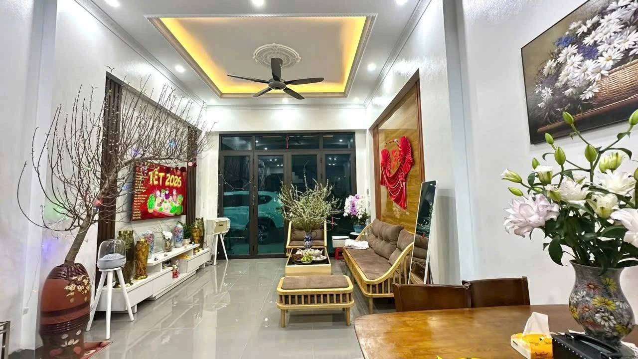Bán nhà lô góc Bình Lộc 42.5m² 3 phòng ngủ - Ảnh 1