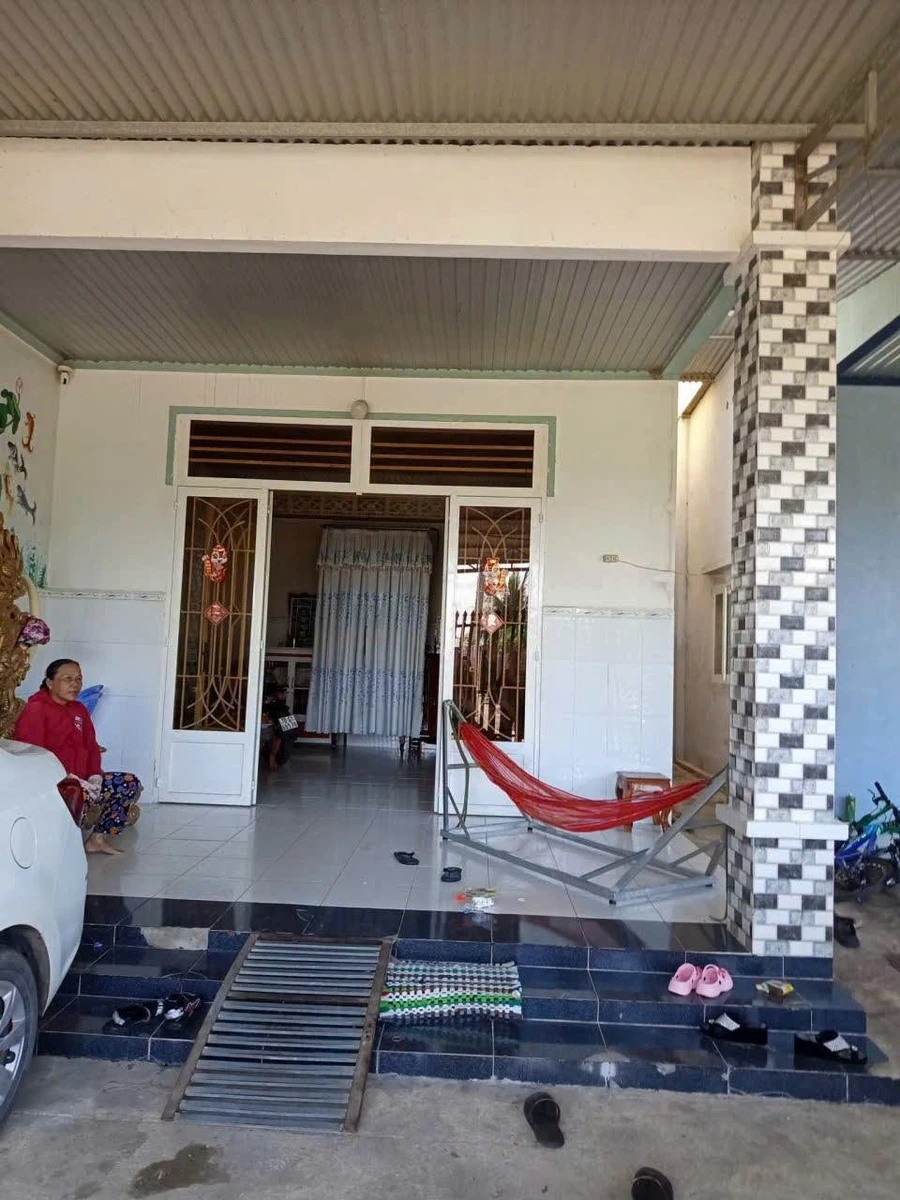 Bán nhà đất 5,5x28m thổ cư 70m2 giá 700 triệu tại Phường Long Hoa, Tây Ninh - Ảnh thu nhỏ 4