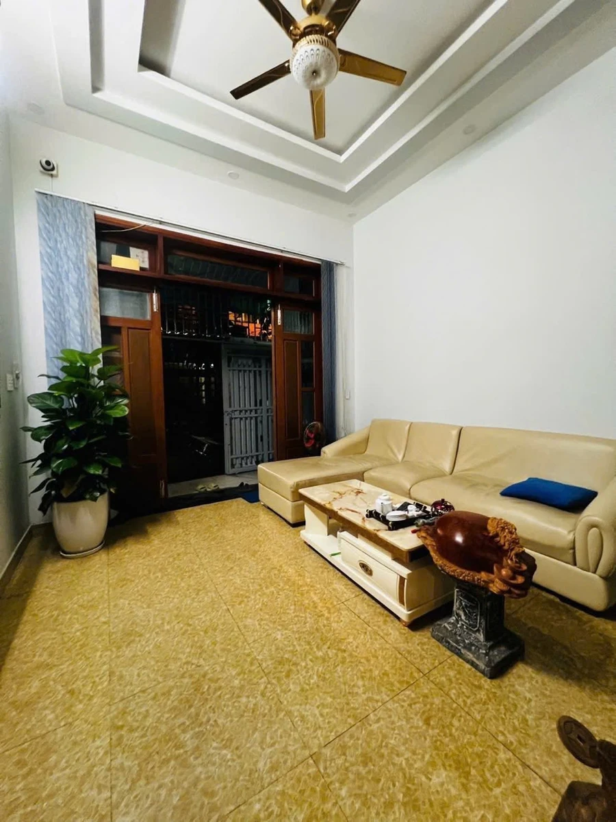 Bán nhà 3 tầng 52m2 Chợ Kiến Thiết Thủ Đức 6.4 tỷ - Ảnh thu nhỏ 2