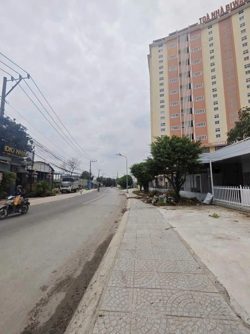 Bán lô đất mặt tiền Trần Quang Diệu 288m2 Tân Bình - Ảnh 1