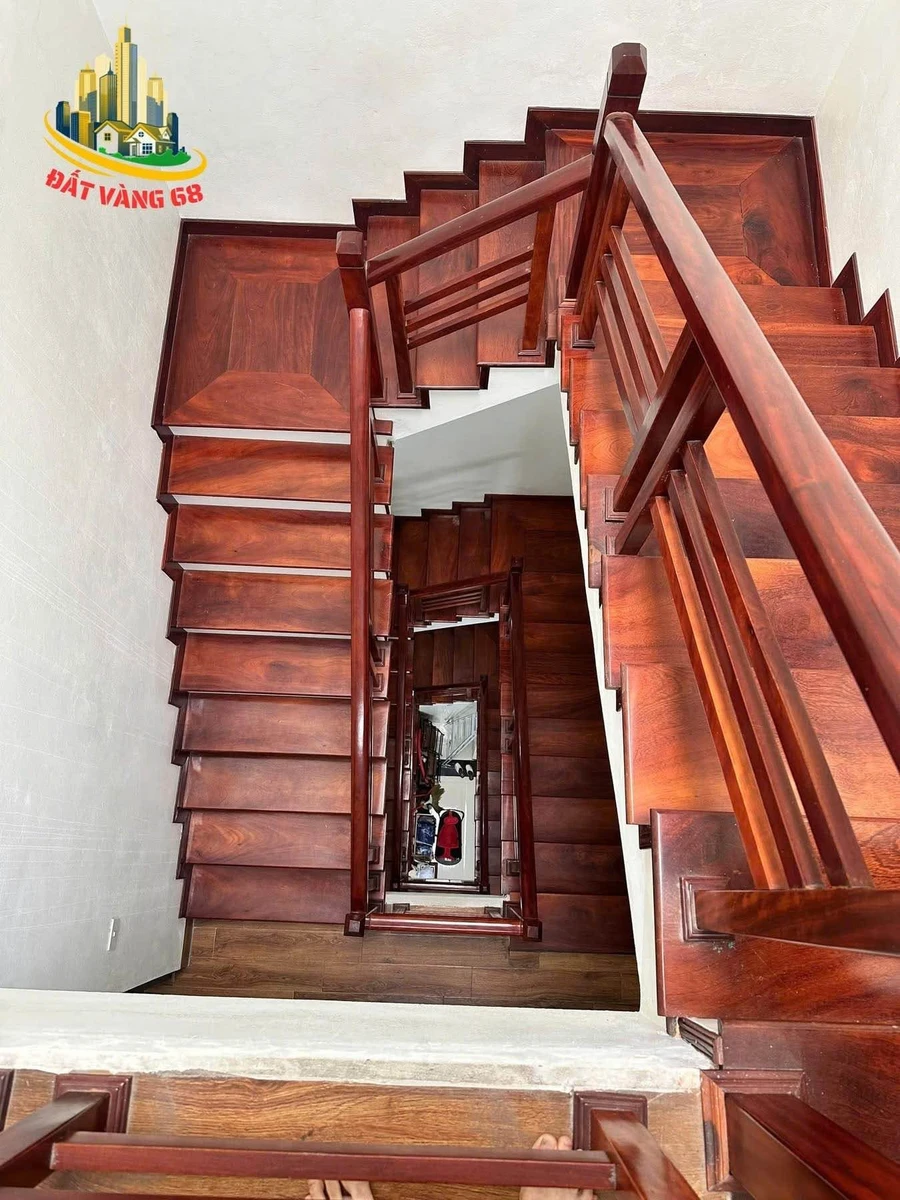 Bán nhà 4 tầng 5PN 70m2 đường Lê Thánh Tông Nhà Bè - Ảnh thu nhỏ 2
