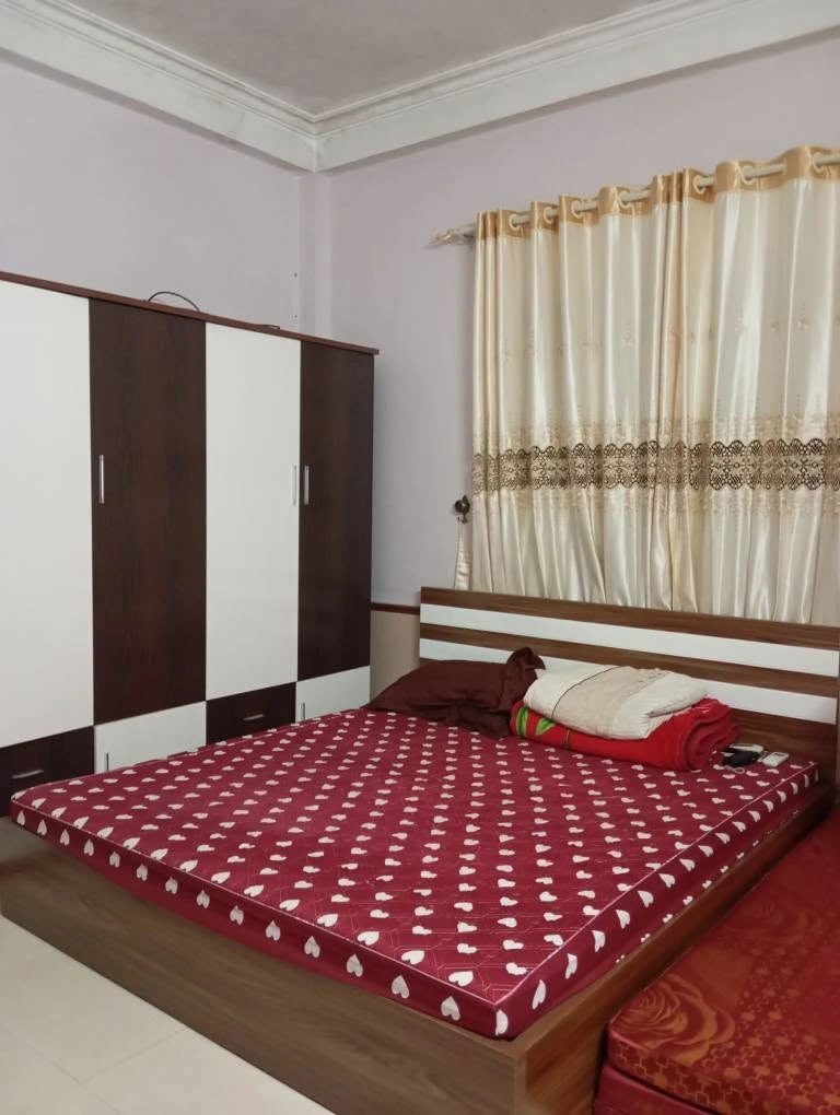 Bán nhà 3 tầng 90m2 mặt tiền Cao Xanh 3 tỷ - Ảnh thu nhỏ 4