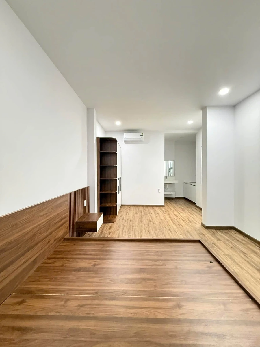 Bán nhà 4 tầng mặt tiền Trần Nguyên Hãn, Nha Trang, 112m² - Ảnh thu nhỏ 3