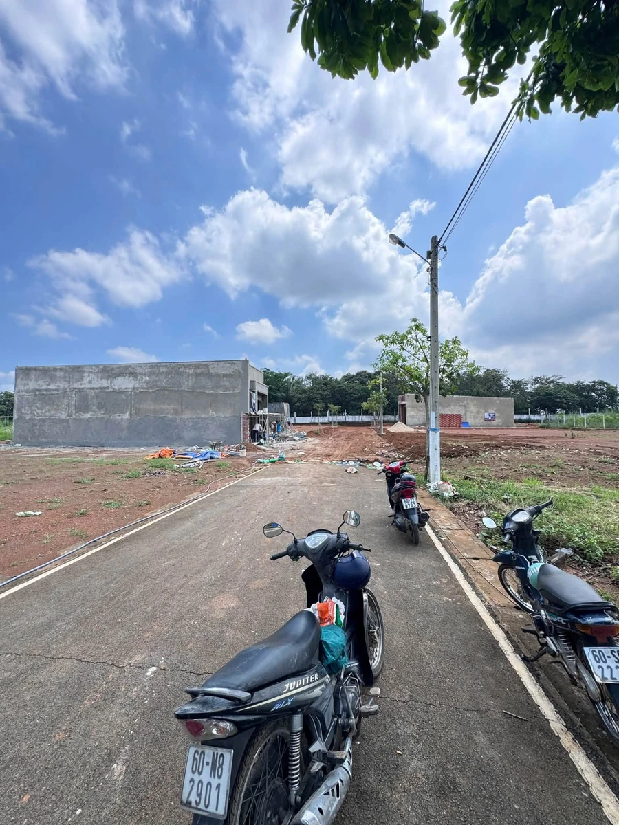 Bán đất thổ cư 5x20m, 100m2 sổ riêng, giá 780 triệu tại Đông Hòa, Hưng Thịnh, Đồng Nai - Ảnh 1