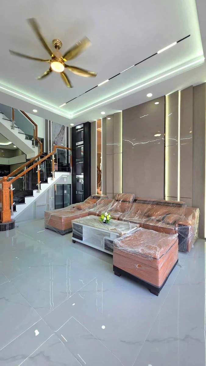 Bán nhà 1 trệt 1 lầu 3PN 125m² Cần Giuộc Long An - Ảnh thu nhỏ 3