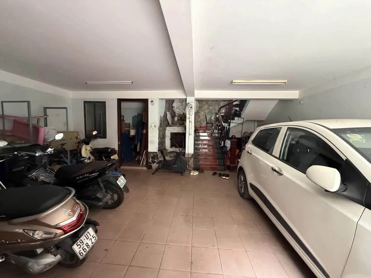 Bán nhà 4 tầng mặt tiền Trường Sơn Quận 10, 150m2, 44.99 tỷ - Ảnh thu nhỏ 5