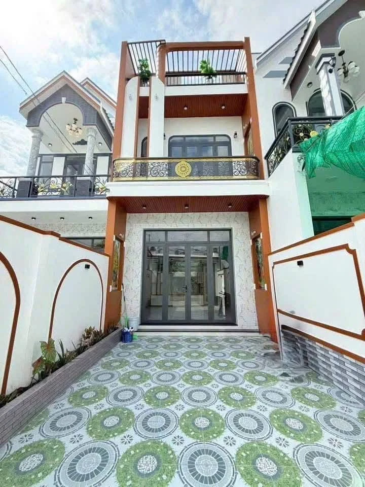 Bán nhà 1 trệt 1 lầu 114m² mặt tiền, 3 tỷ, Xã Mỹ Lộc, Long An - Ảnh thu nhỏ 2