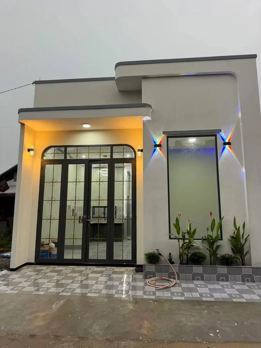 Bán nhà xây mới 100% 6x9, 2 phòng ngủ, giá 990 triệu, đường Nguyễn Văn Linh - Ảnh 1