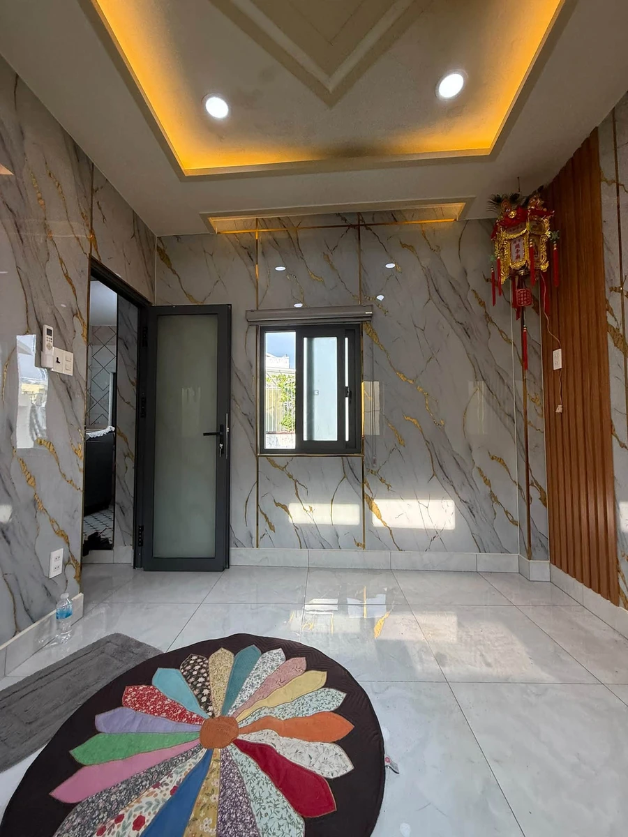 Cho thuê nhà nguyên căn 3PN Quận 1, 12 triệu/tháng - Ảnh thu nhỏ 2