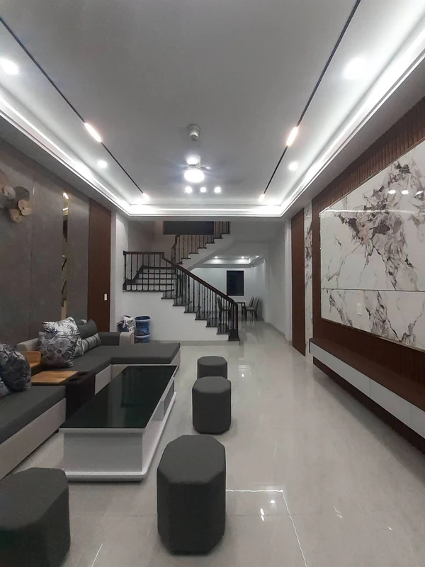 Bán 2 căn nhà 3 tầng Phan Đình Phùng Hải Dương 56m-70m2 giá 2 tỷ