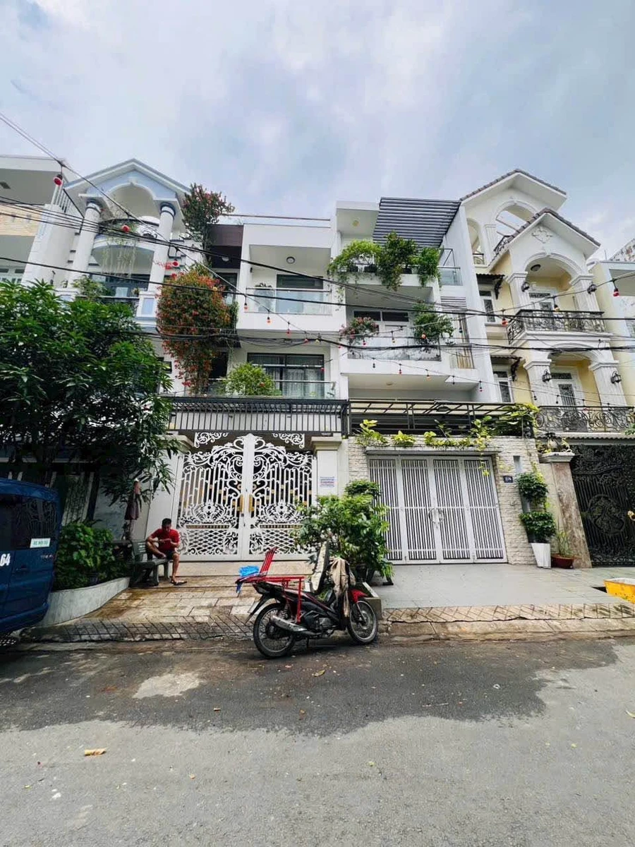 Bán nhà 5x20m 1 trệt 2 lầu sân thượng khu Tên Lửa, Bình Tân giá 11,97 tỷ - Ảnh 1