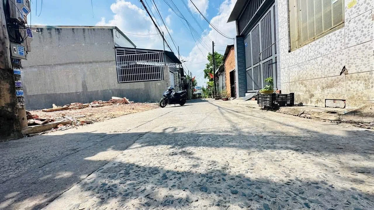 Bán lô đất thổ cư sổ riêng 5x19,5m gần Trường Tiểu học Hà Huy Giáp, Trảng Dài, Đồng Nai - Ảnh thu nhỏ 2