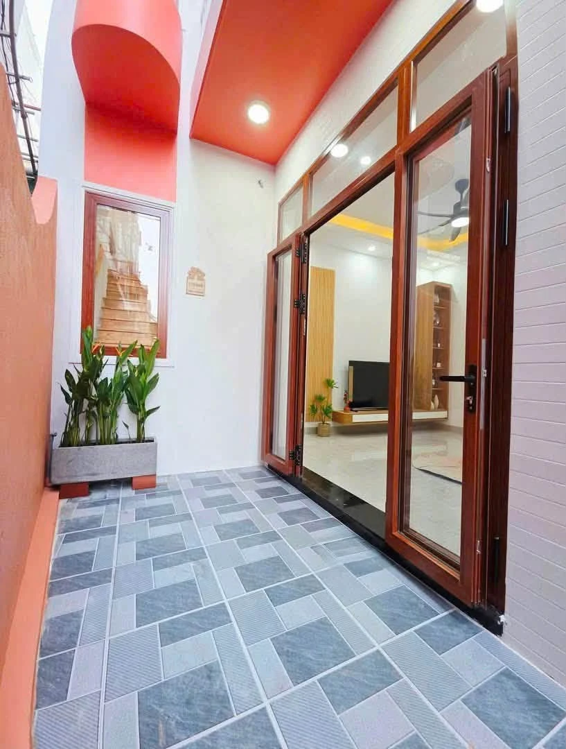 Bán nhà 2 tầng 3PN 52m2 hẻm cạn Quy Nhơn - Ảnh 1