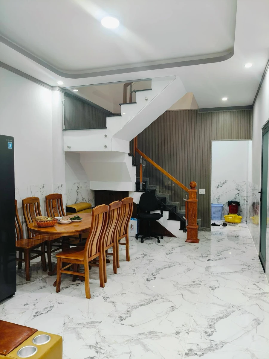 Bán nhà phố 4 phòng ngủ 104 m2 Long Thành Đồng Nai - Ảnh thu nhỏ 5